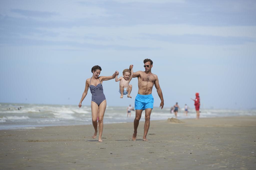 Zeepark Haerendycke Villa Wenduine Bagian luar foto